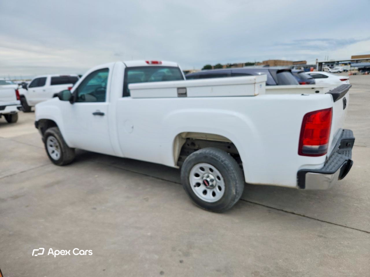 GMC Sierra 2013