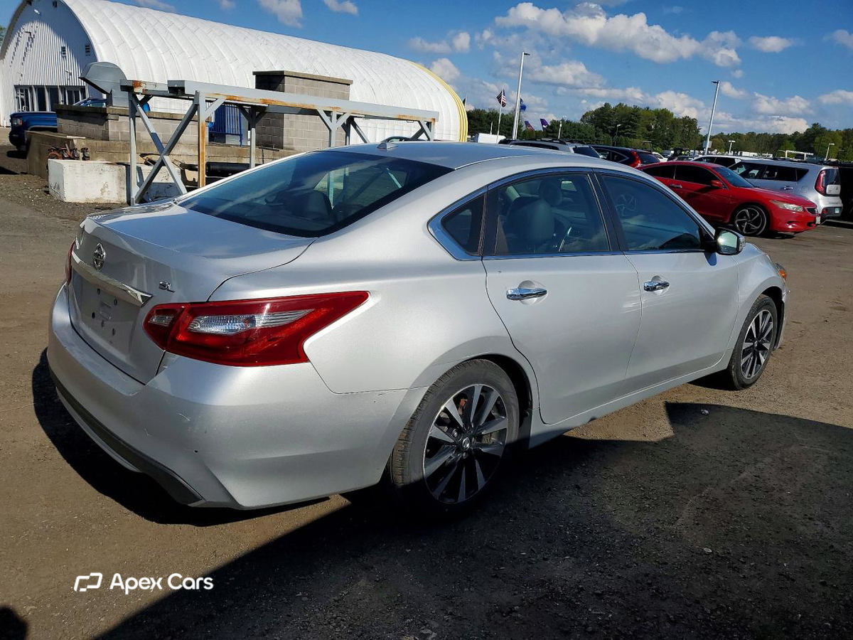 Nissan Altima 2018