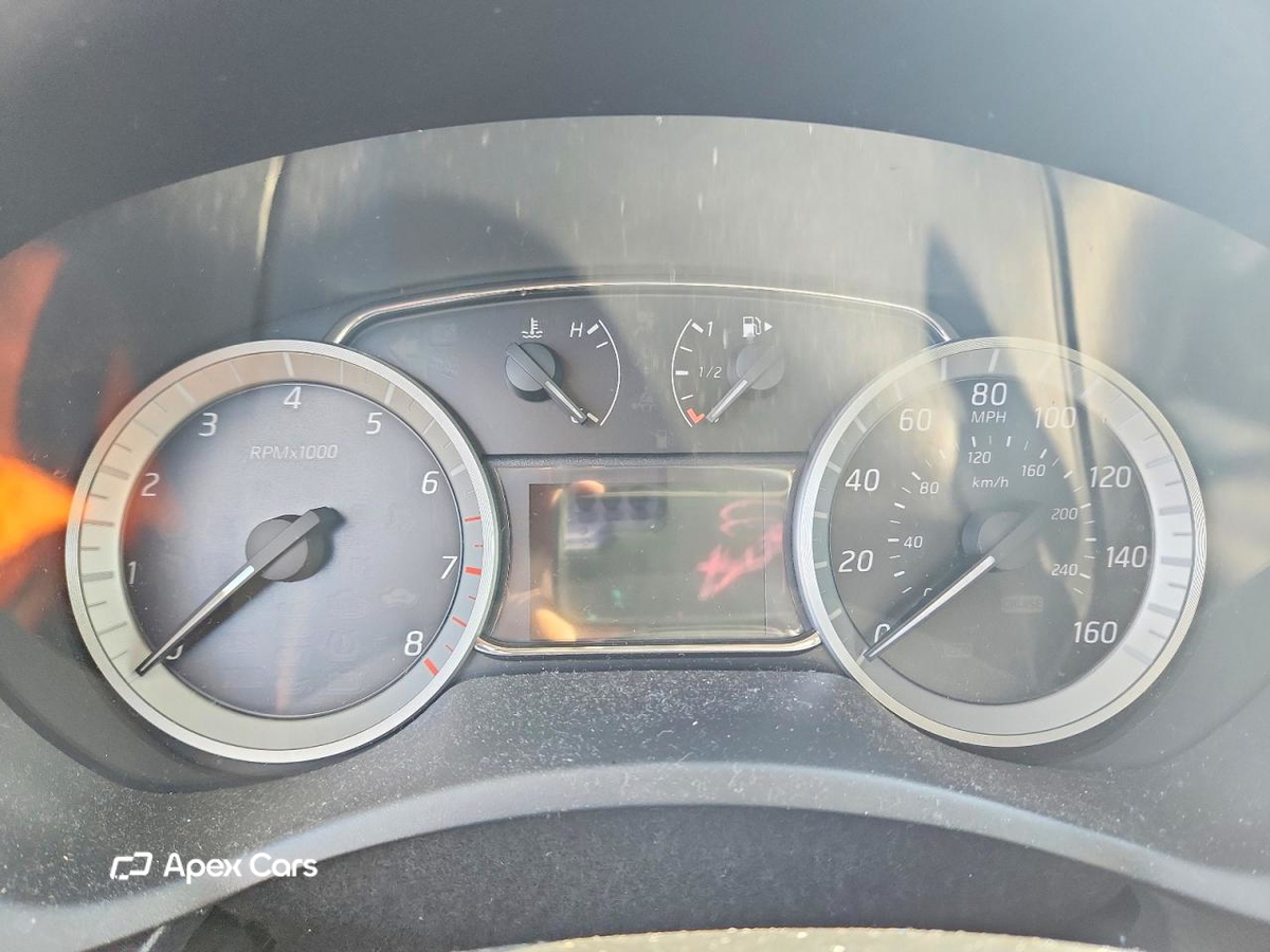 Nissan Sentra 2013