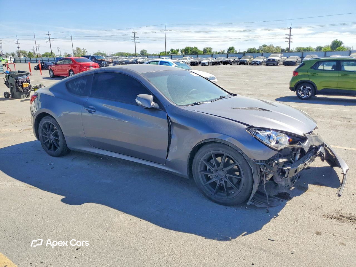Hyundai Genesis 2016