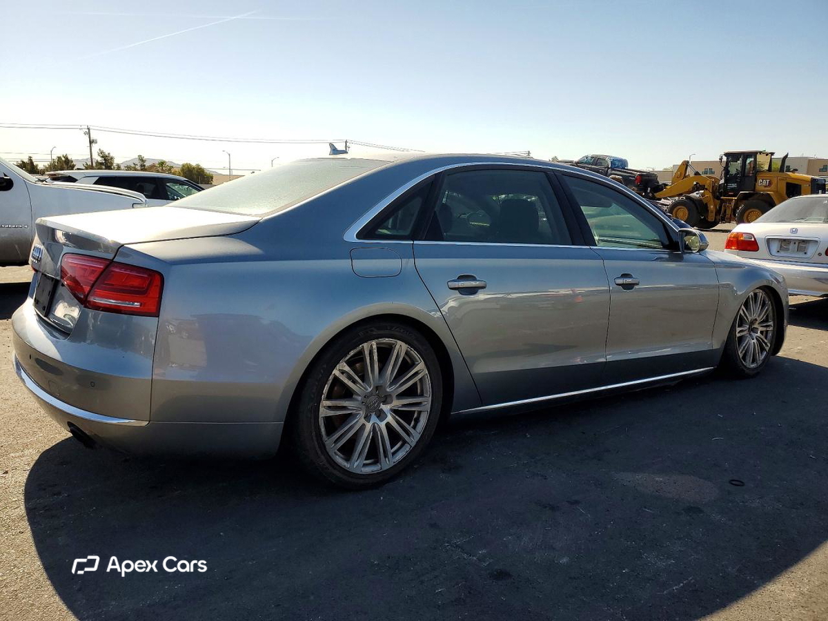 Audi A8 2013