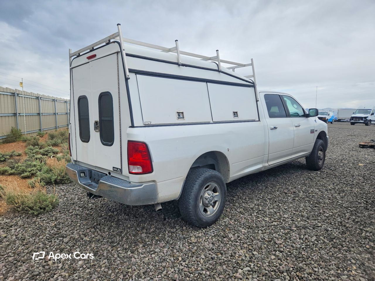 Dodge RAM 2011