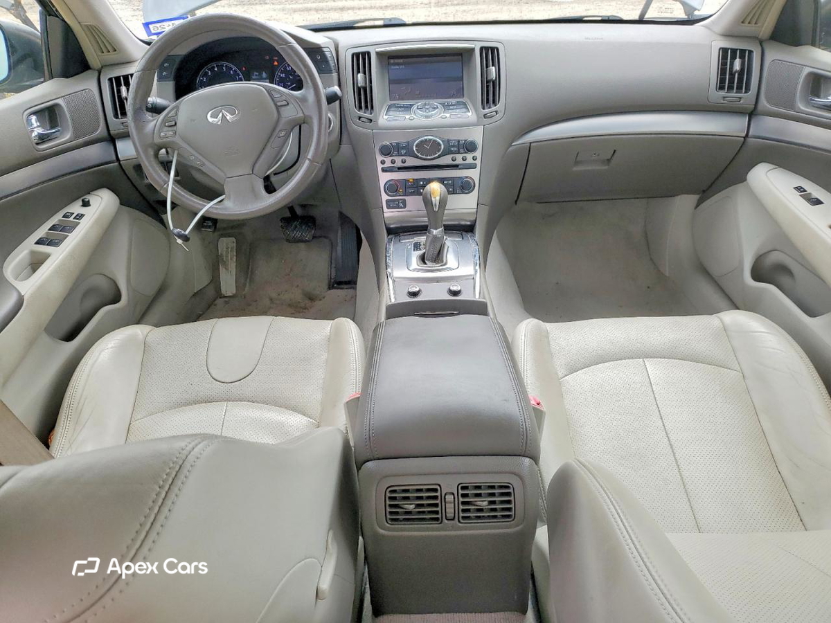 Infiniti Q40 2015