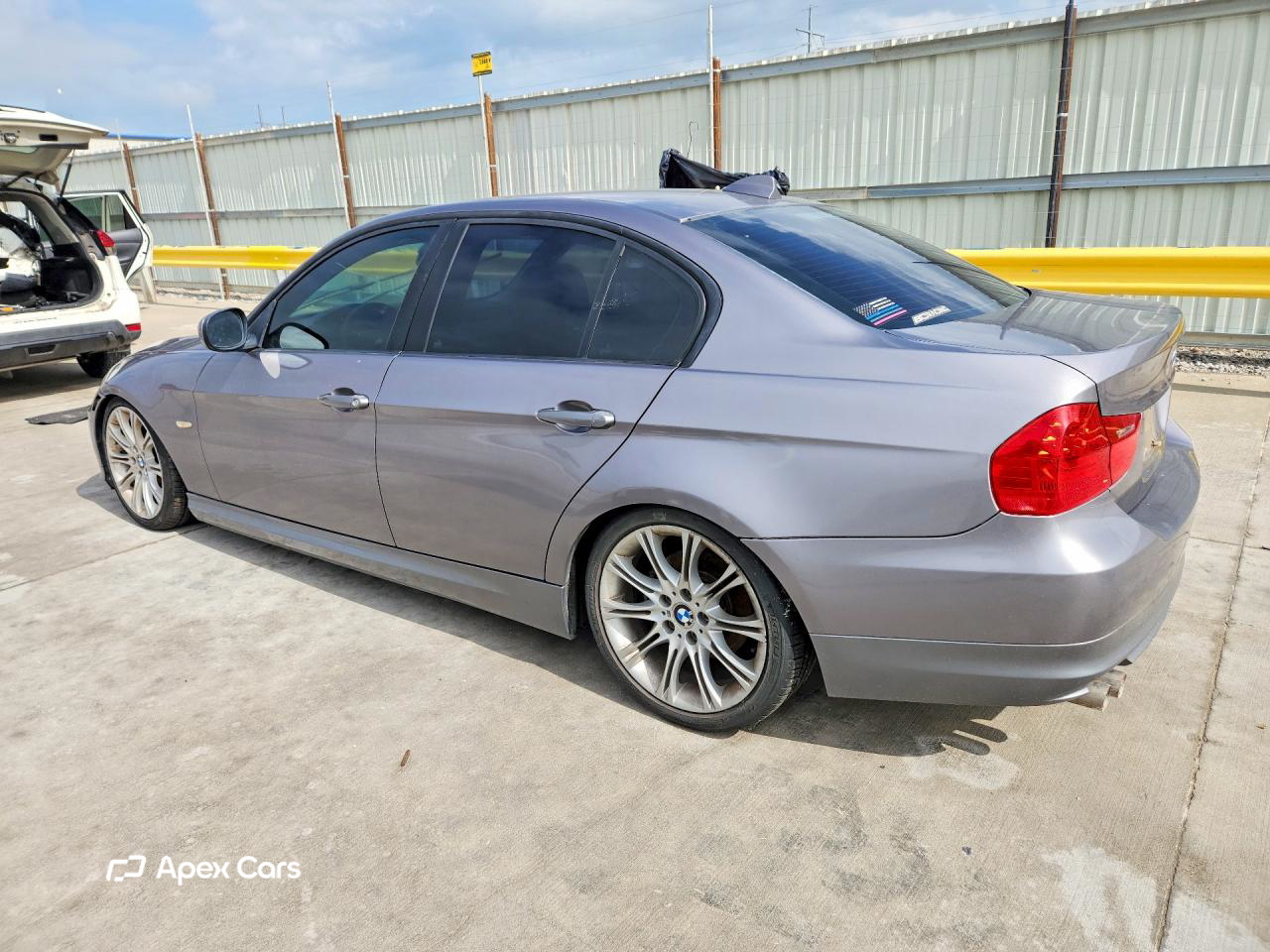 BMW Series 3 2010