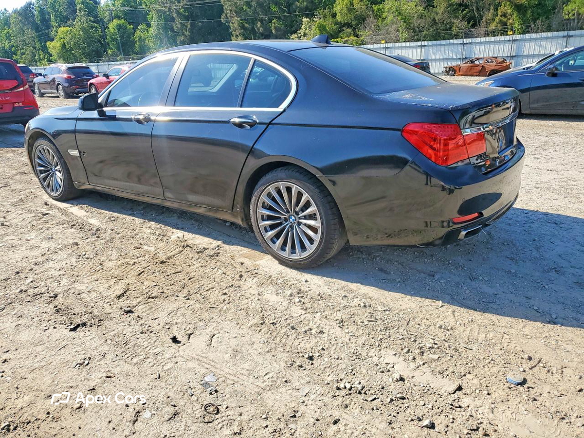 BMW Series 7 2011