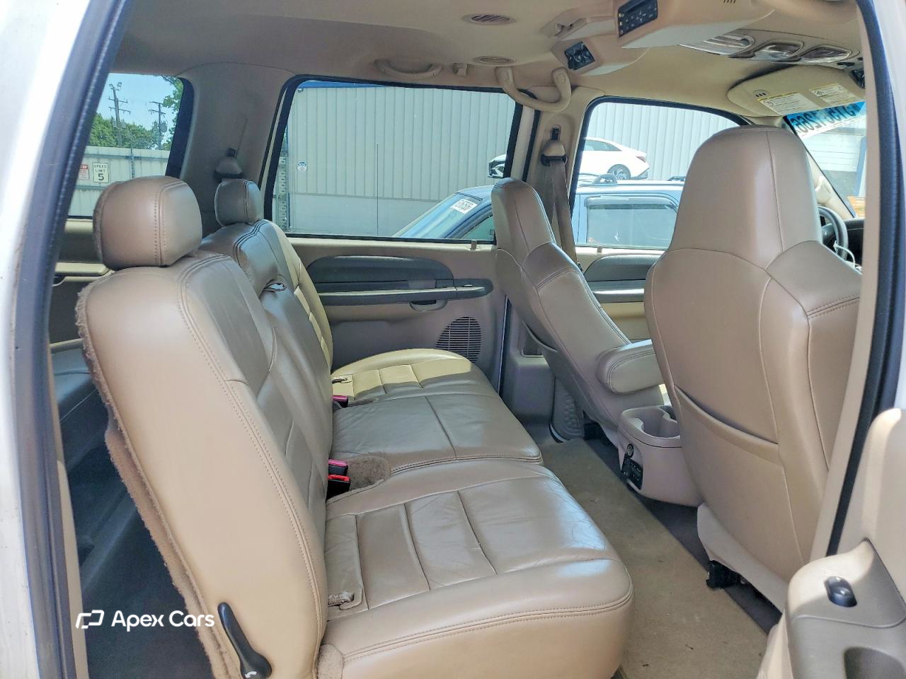 Ford Excursion 2003