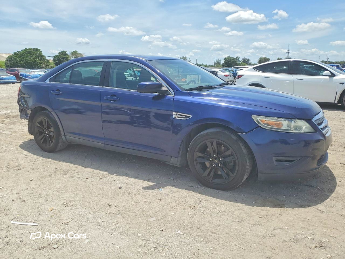 Ford Taurus 2011