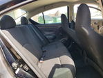 Nissan Versa 2015