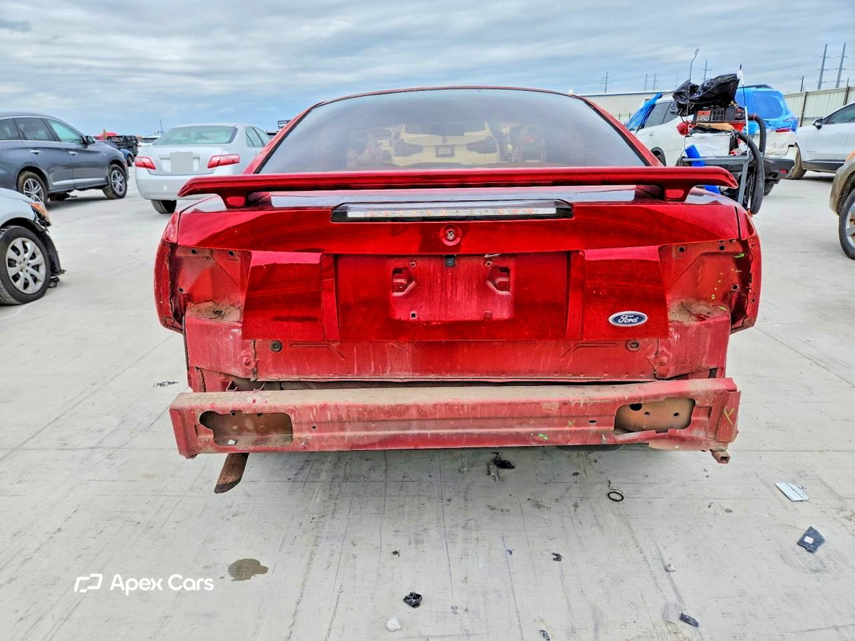 Ford Mustang 2001