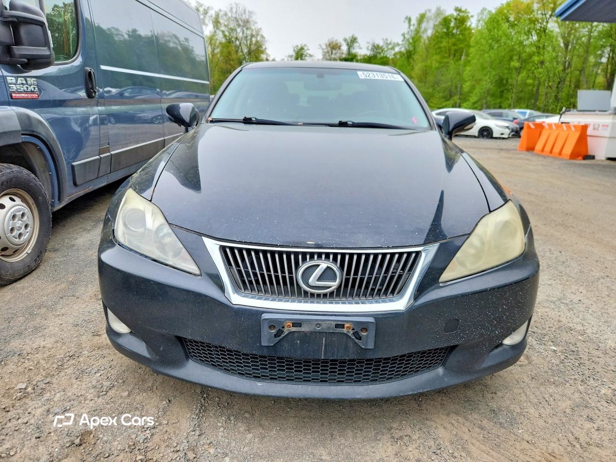 Lexus IS 2010