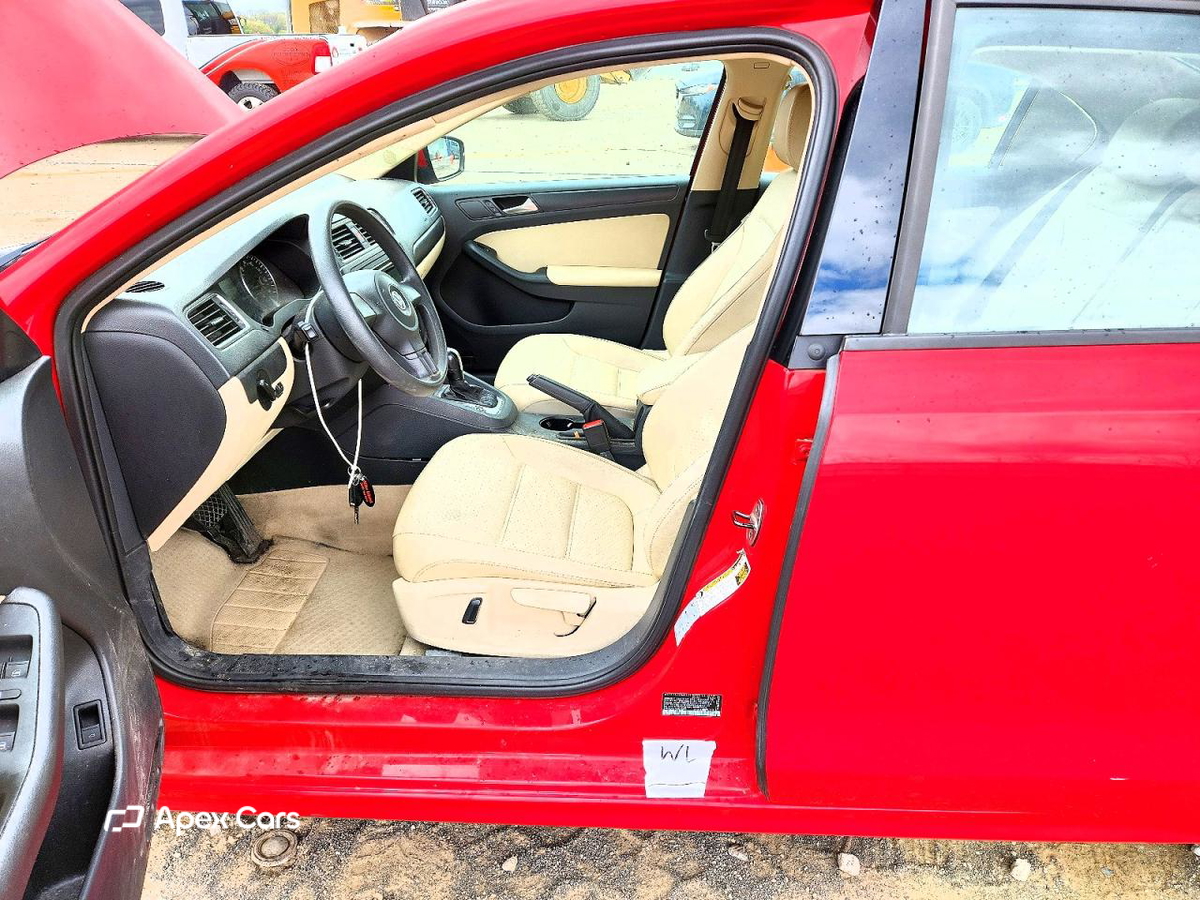 Volkswagen Jetta 2014