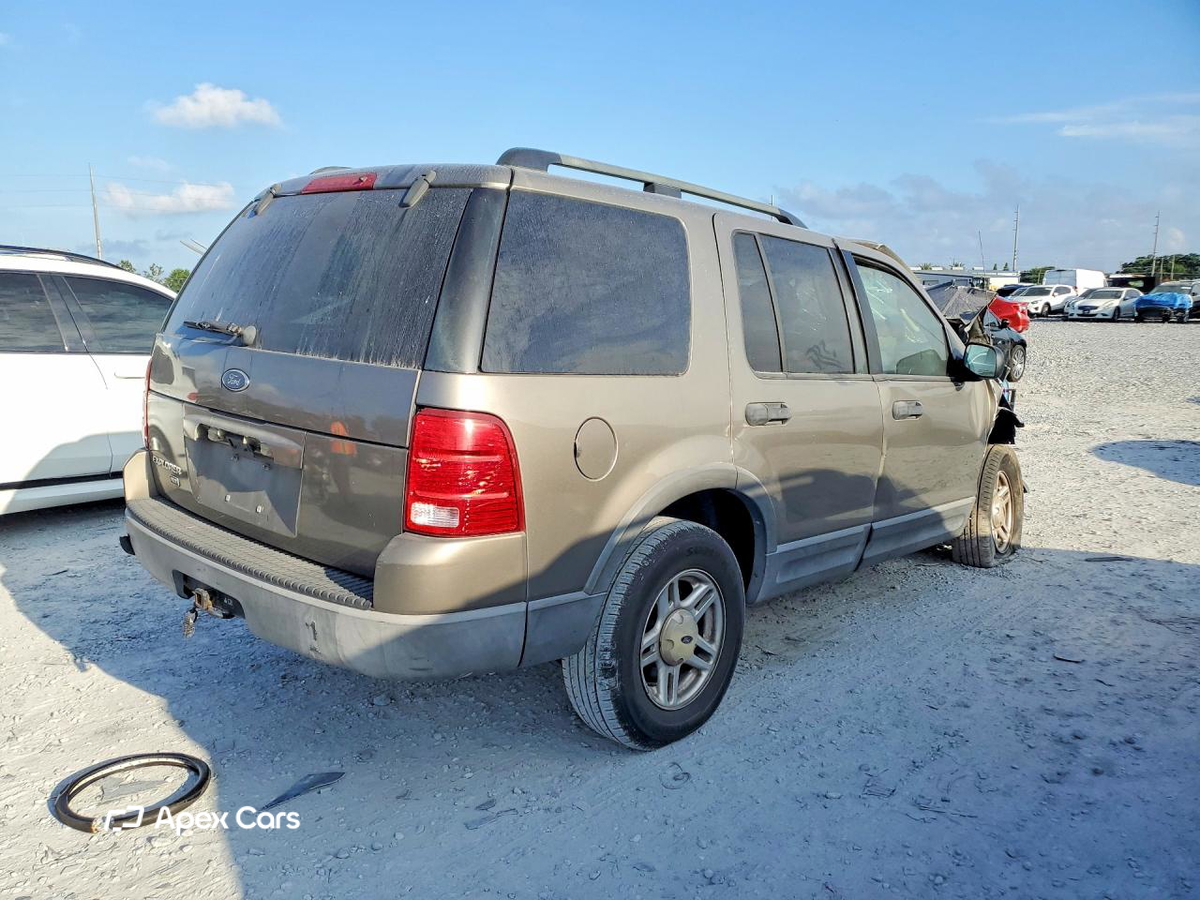 Ford Explorer 2003