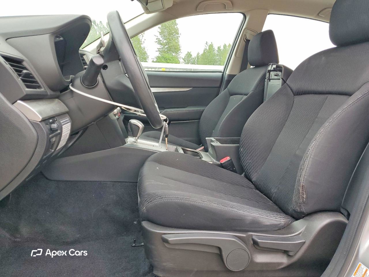 Subaru Legacy 2011