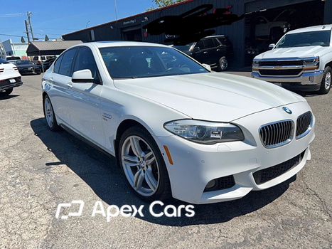 BMW Series 5 2012 - Image 1 of 10