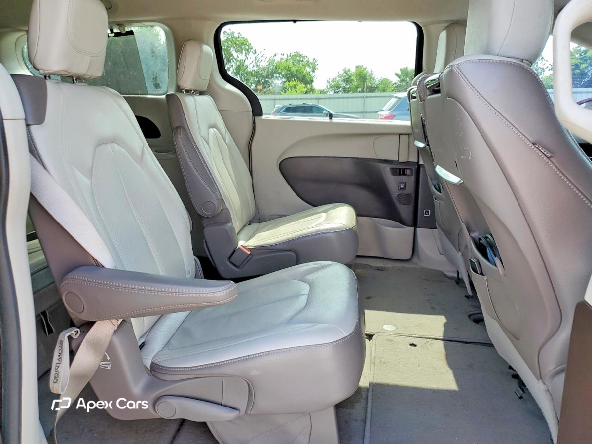 Chrysler Pacifica 2017
