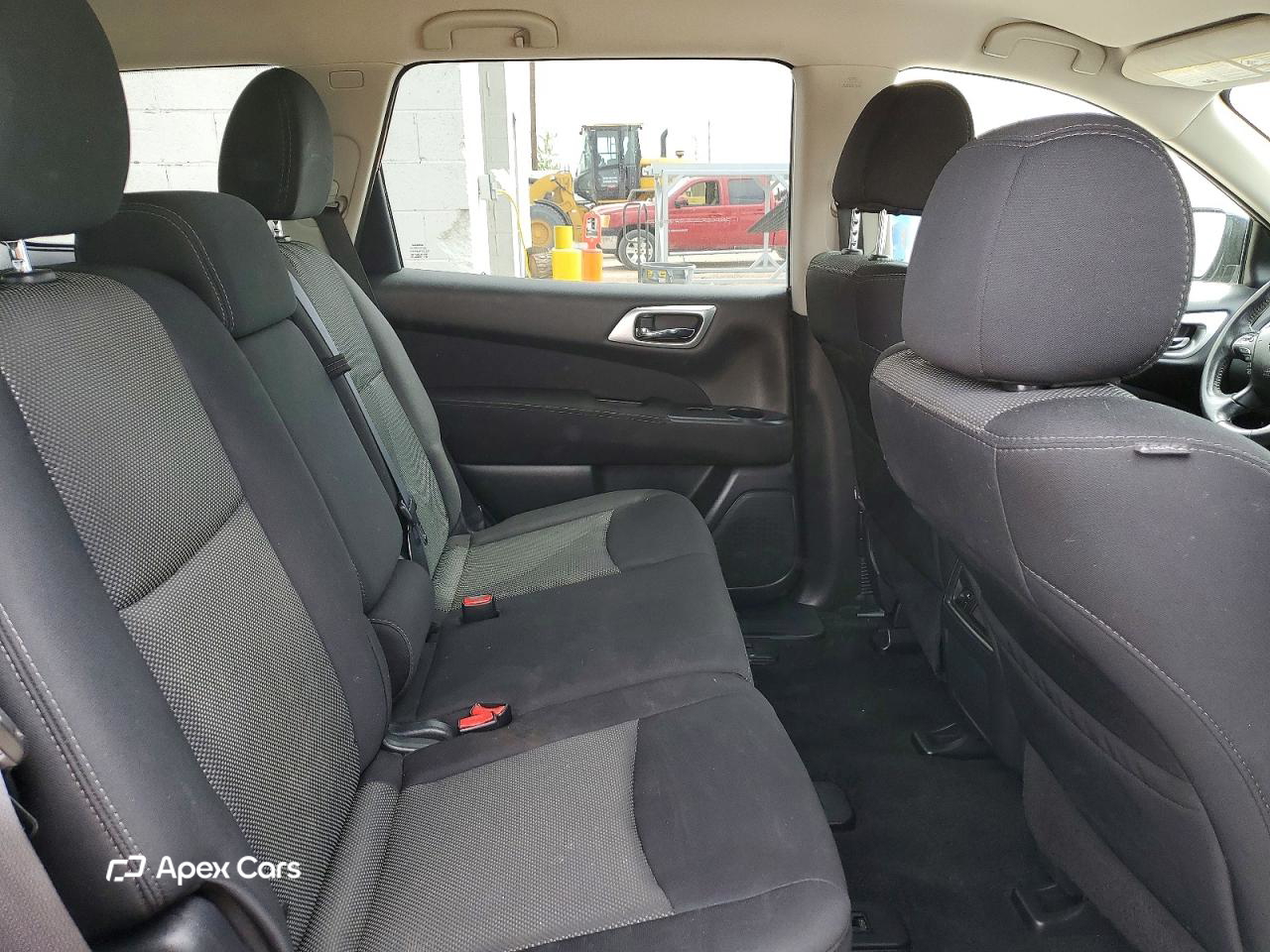 Nissan Pathfinder 2017