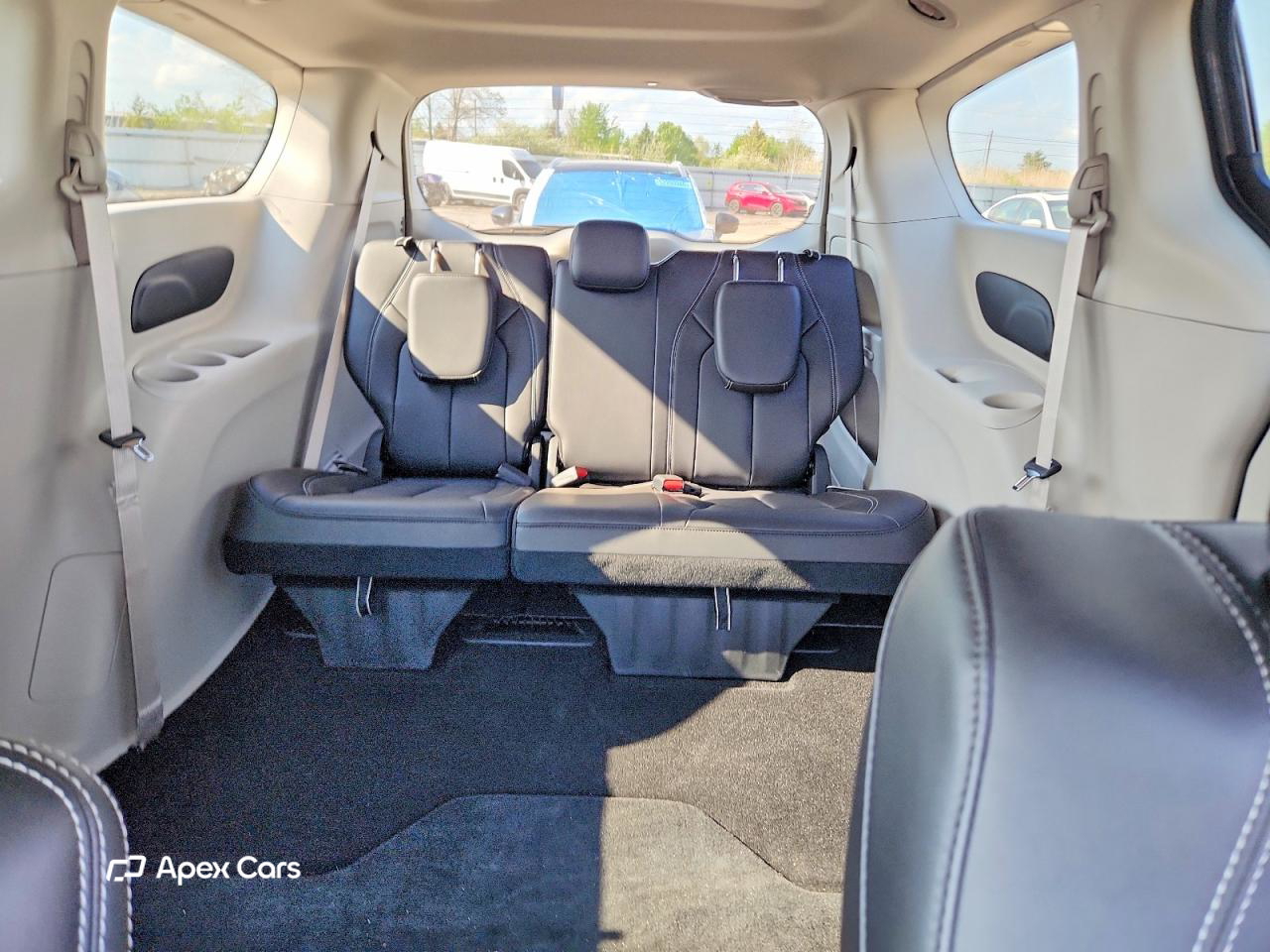 Chrysler Pacifica 2024