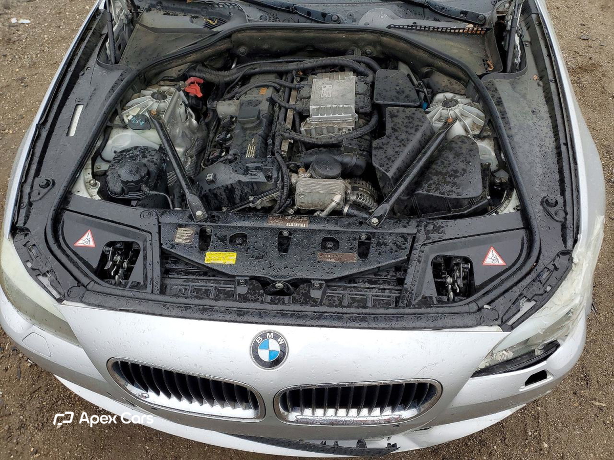 BMW Series 5 2011