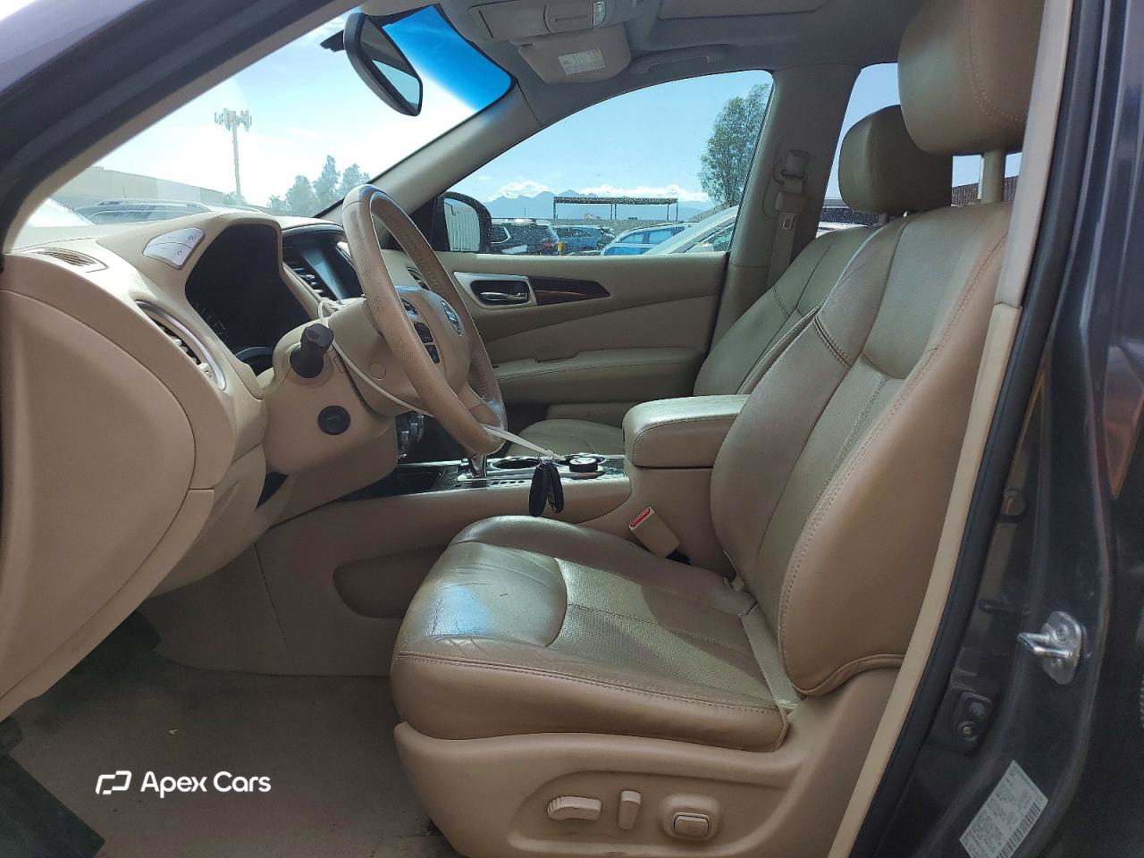 Nissan Pathfinder 2014