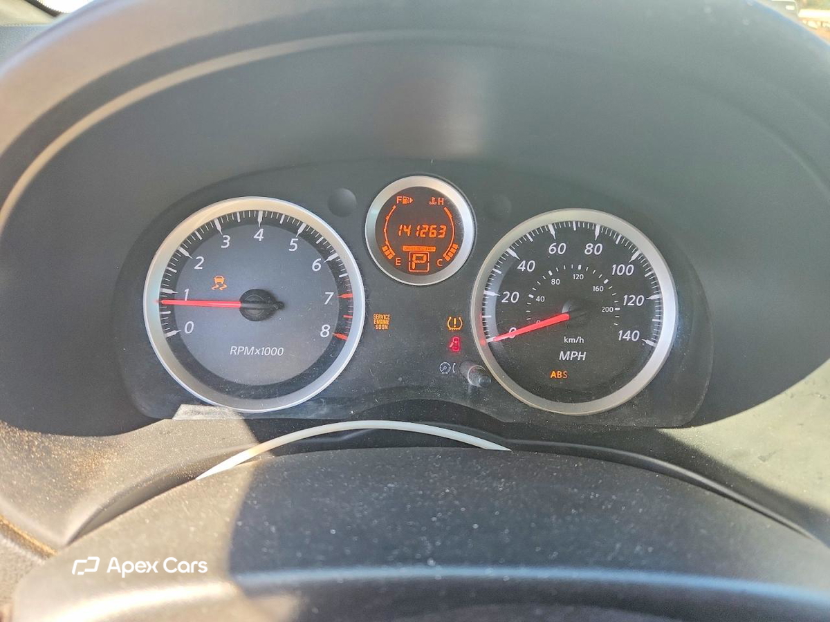 Nissan Sentra 2012