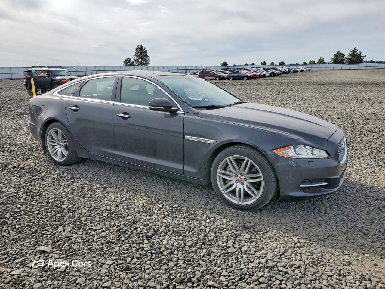 Jaguar XJ 2015