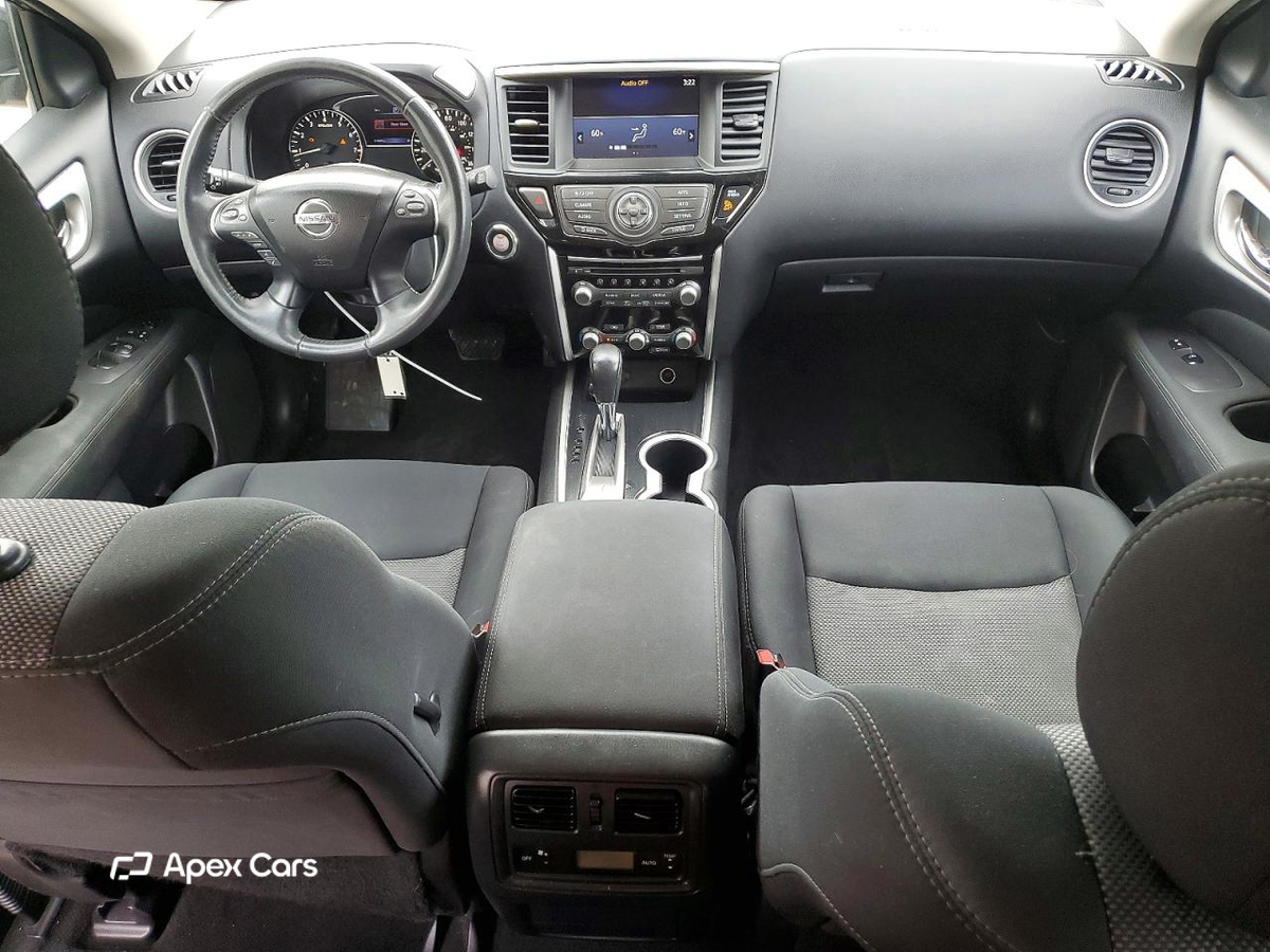 Nissan Pathfinder 2017
