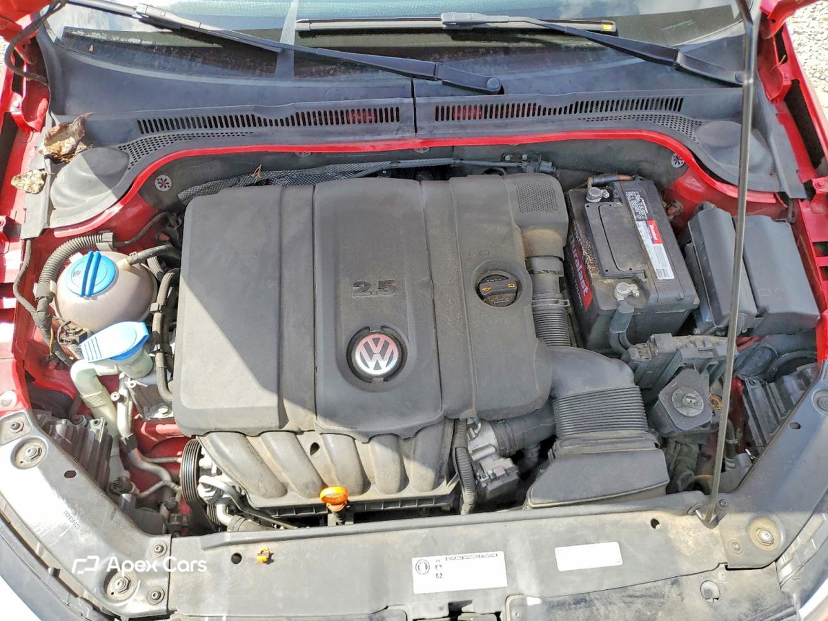 Volkswagen Jetta 2013