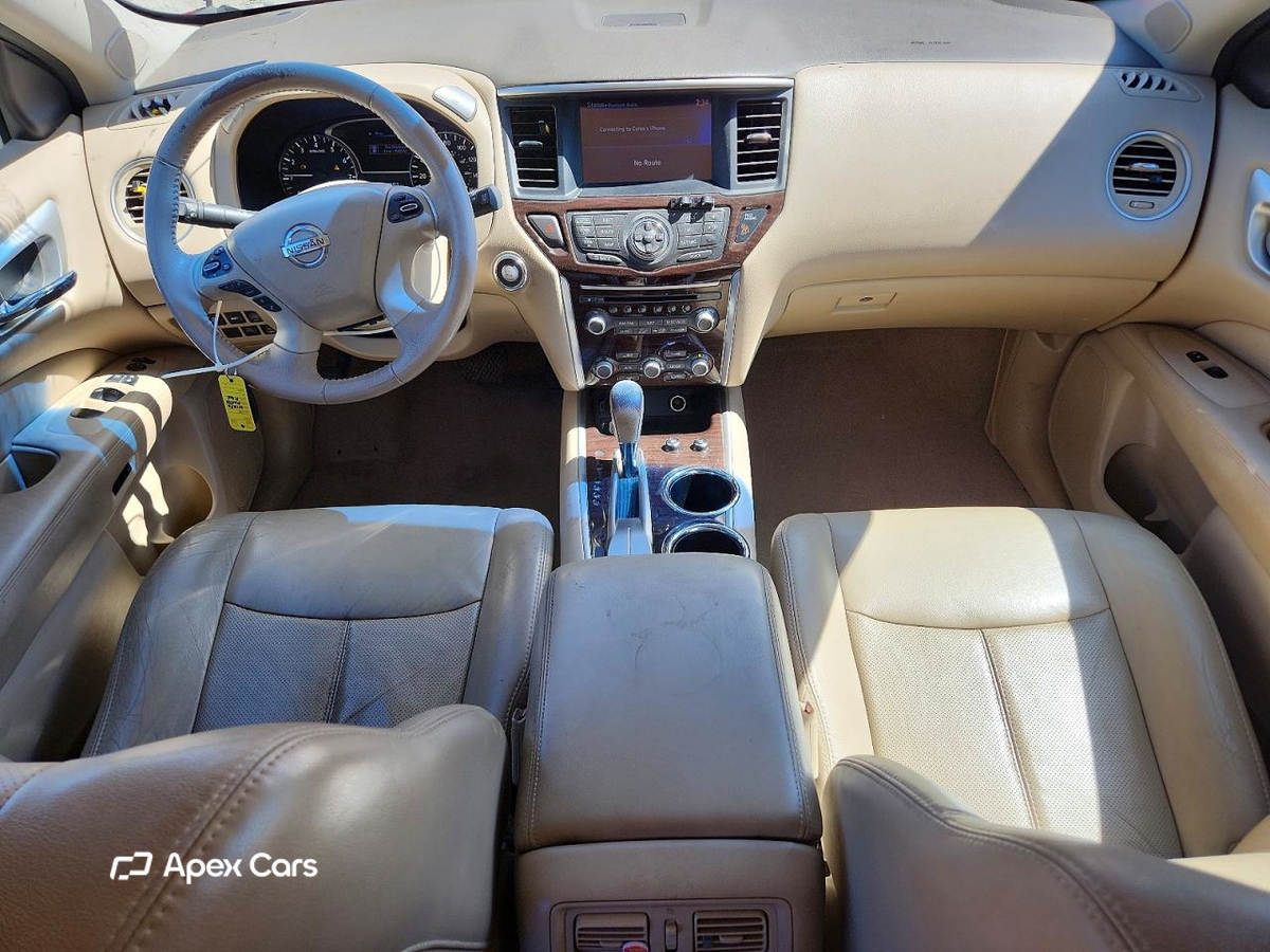 Nissan Pathfinder 2014