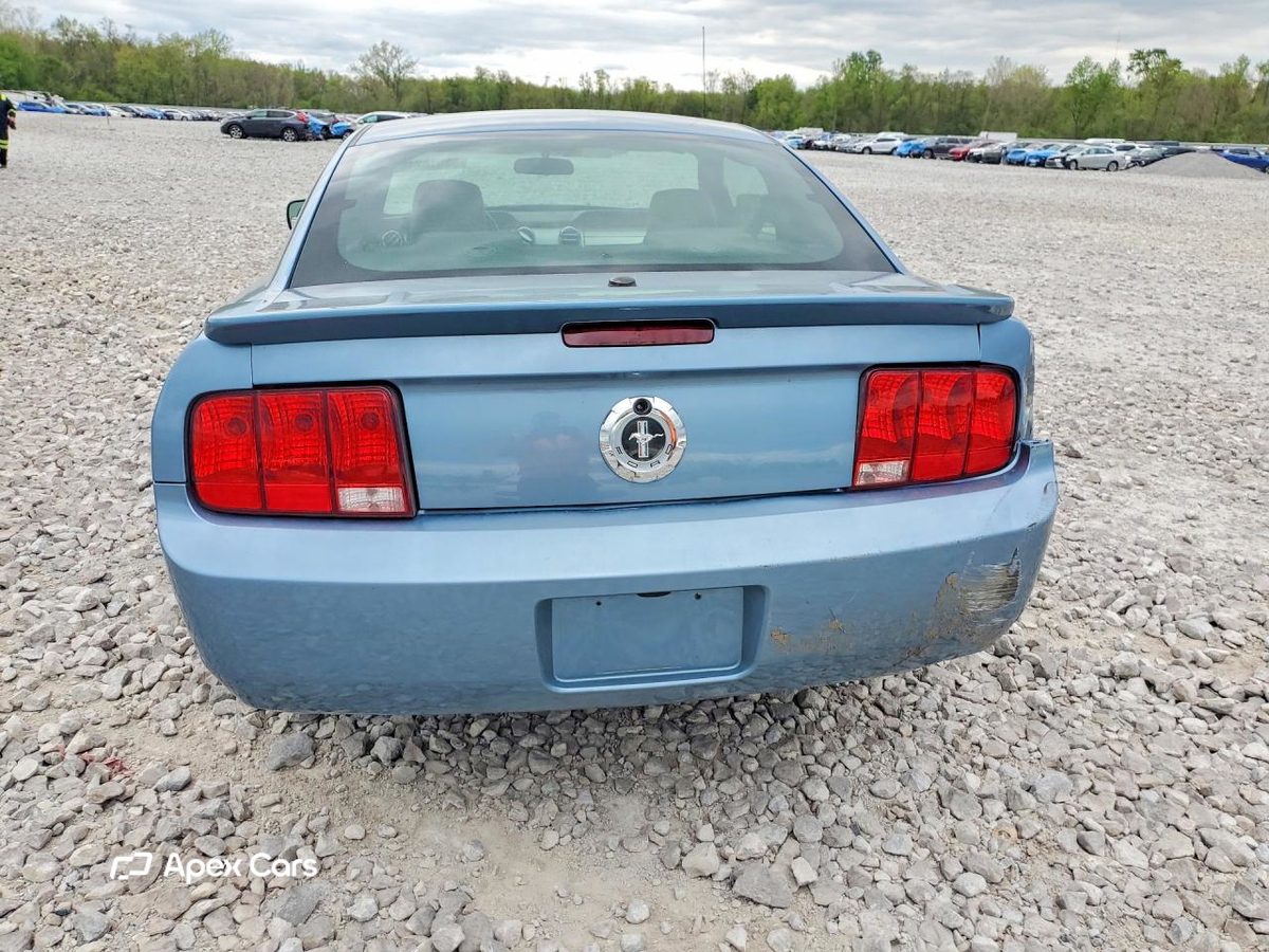 Ford Mustang 2008
