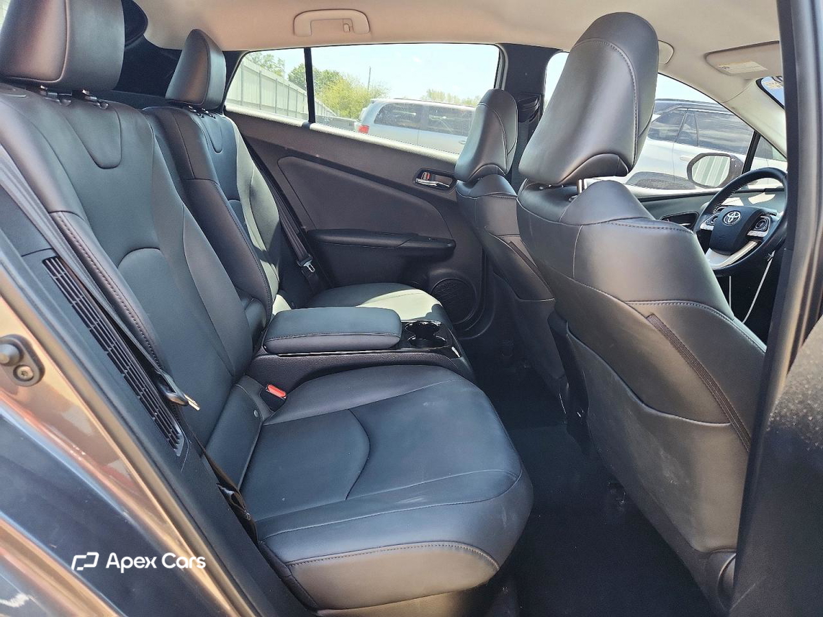 Toyota Prius 2017