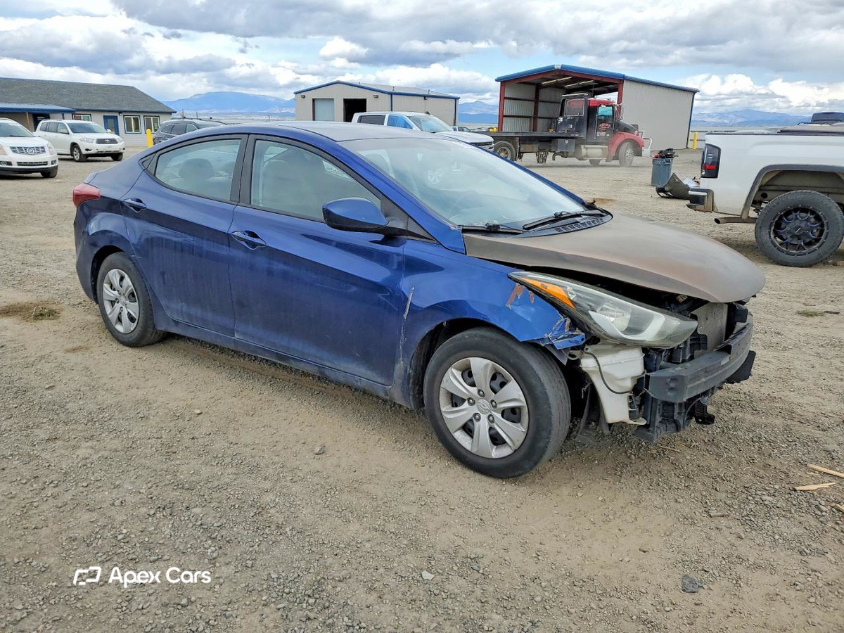 Hyundai Elantra 2016