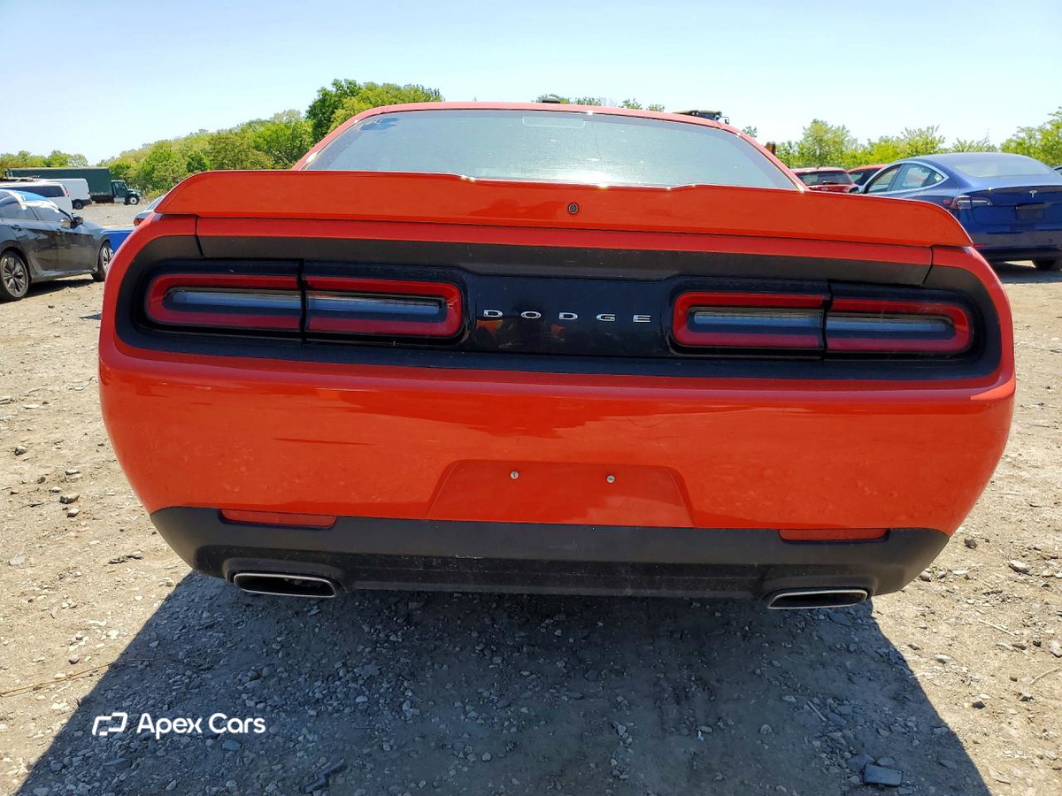Dodge Challenger 2020