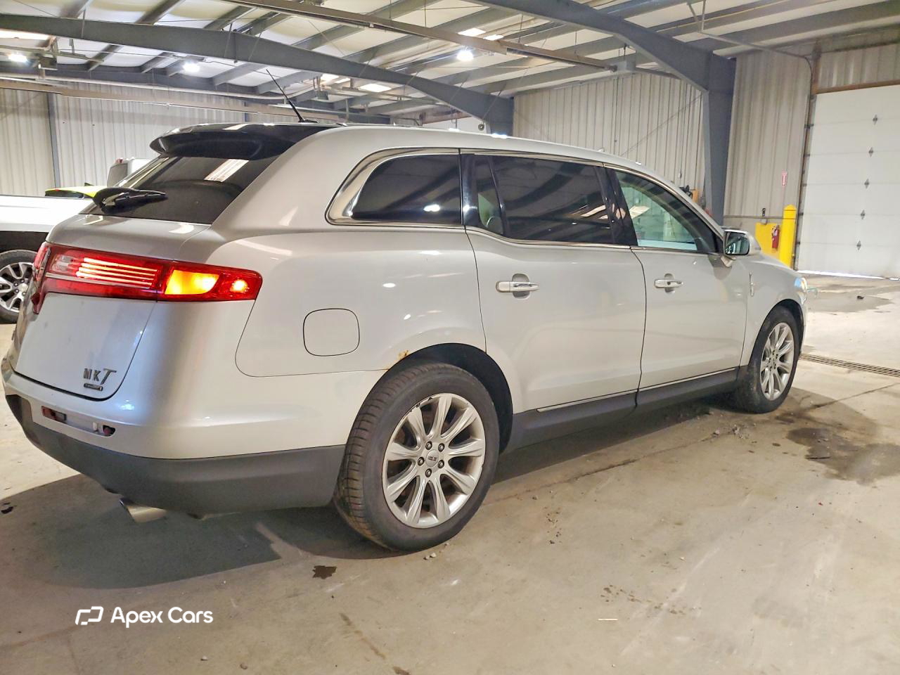 Lincoln MKT 2013