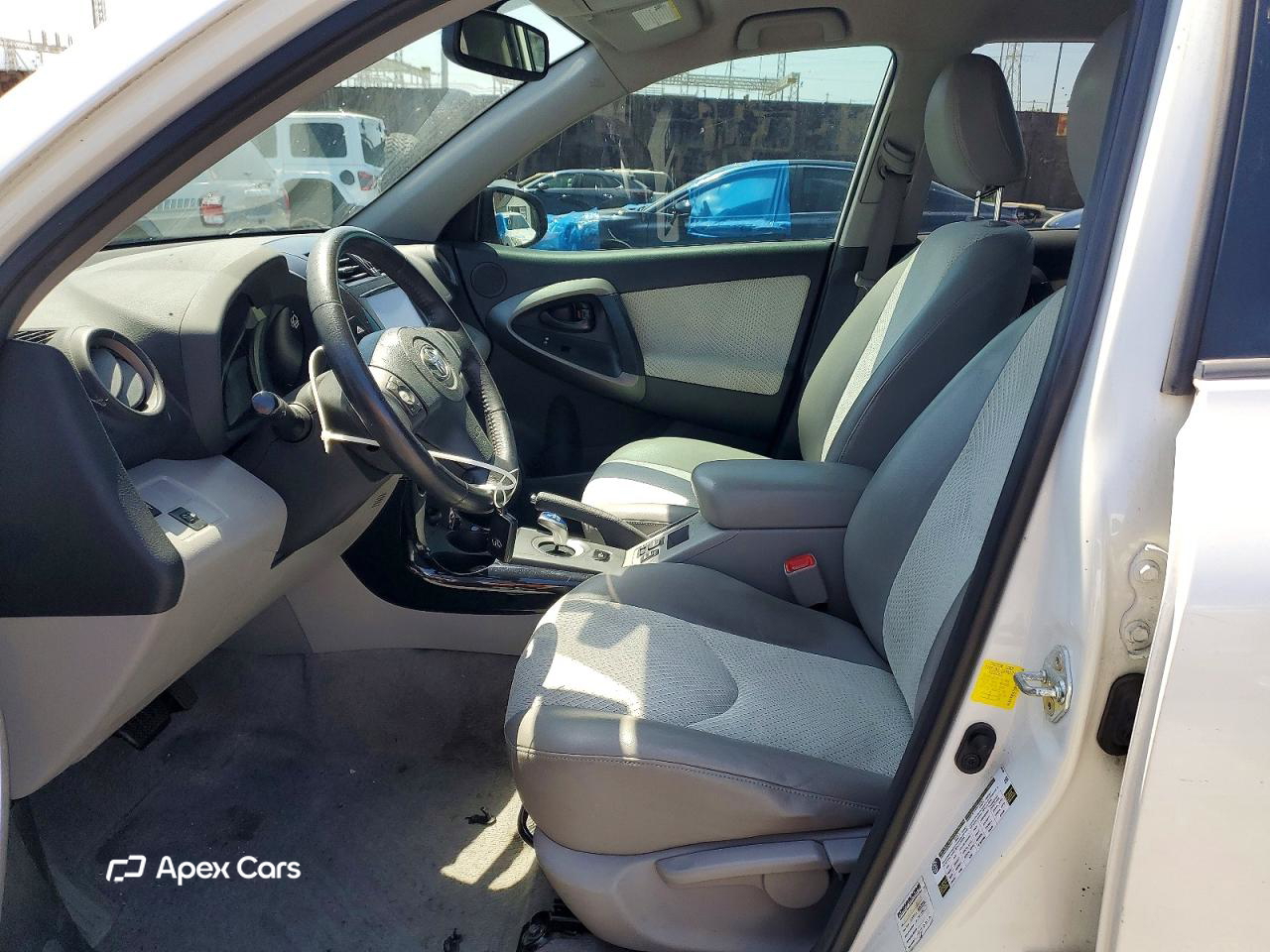 Toyota RAV 4 2014