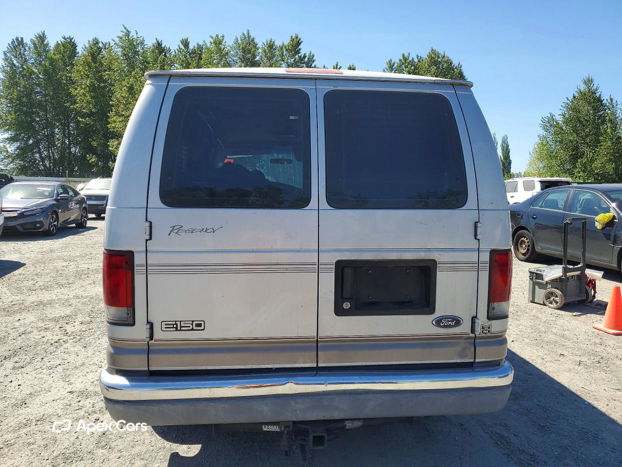 Ford Econoline 2002