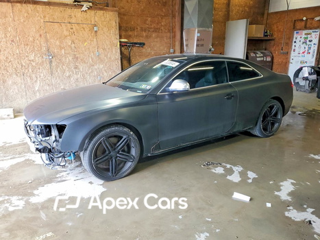 Audi RS5 2010 - Image 1 of 13