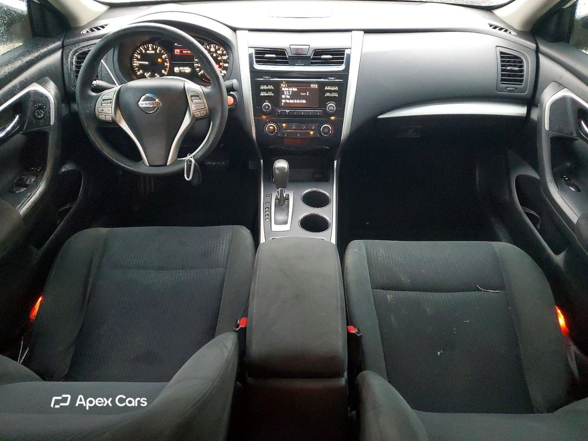 Nissan Altima 2015
