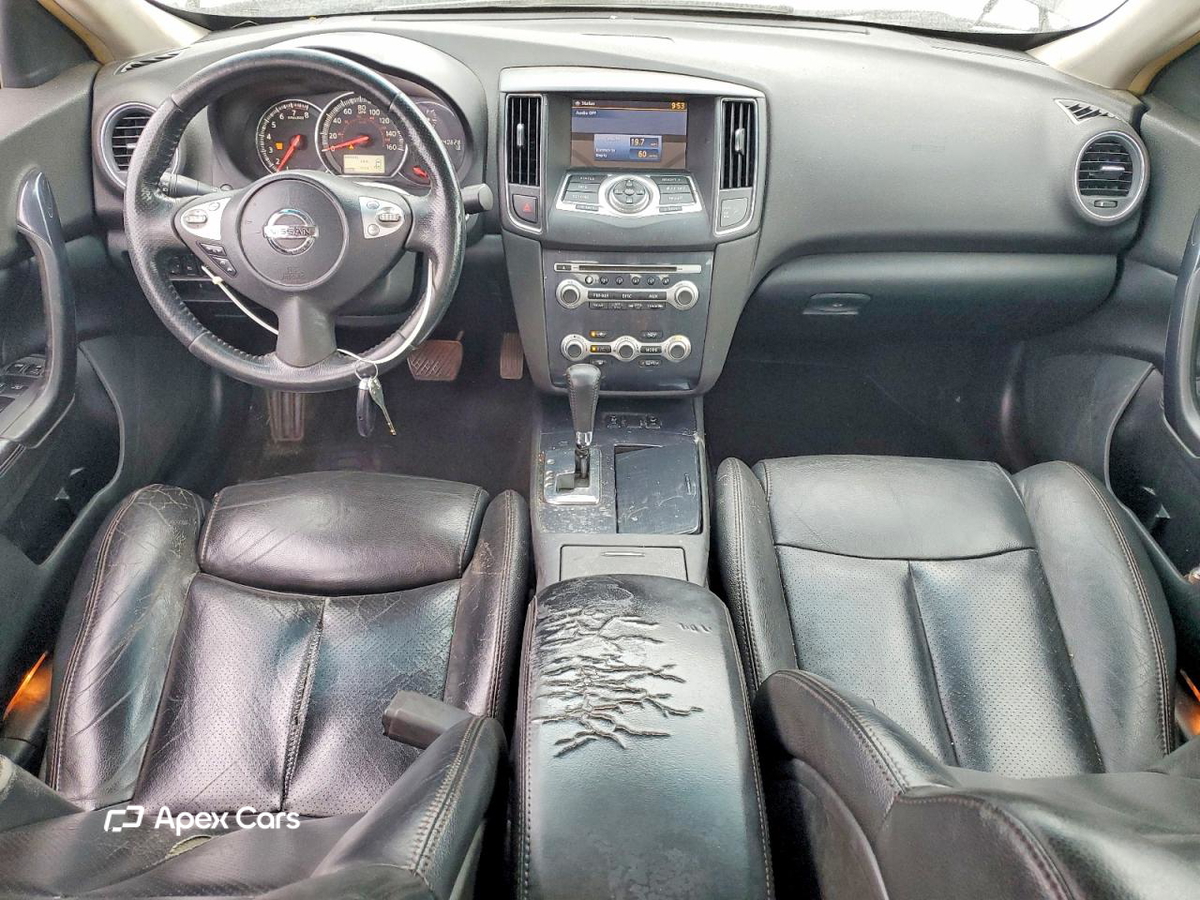 Nissan Maxima 2013