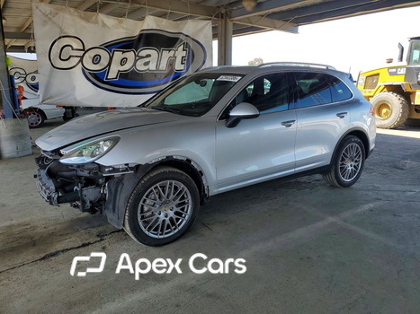 Porsche Cayenne 2011 - Image 1 of 13