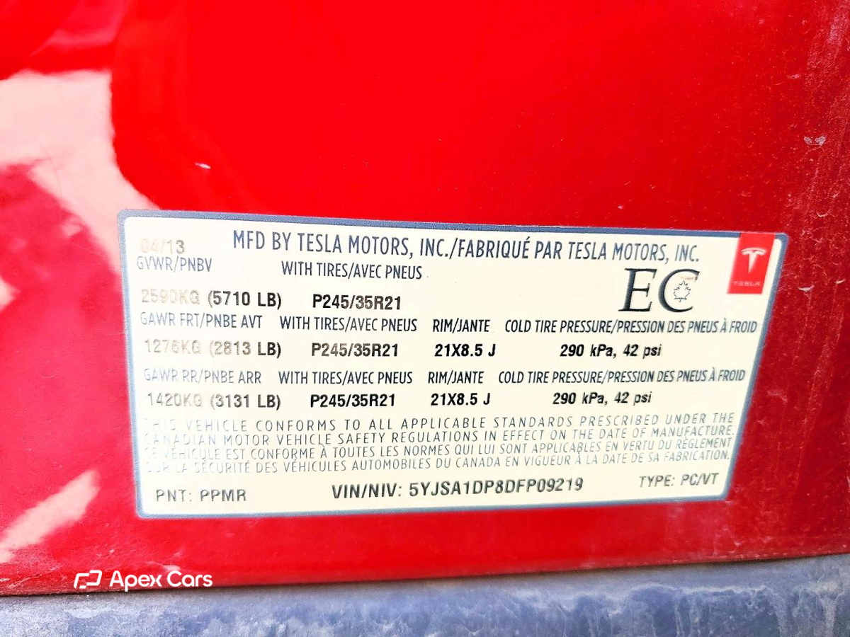 Tesla Model S 2013