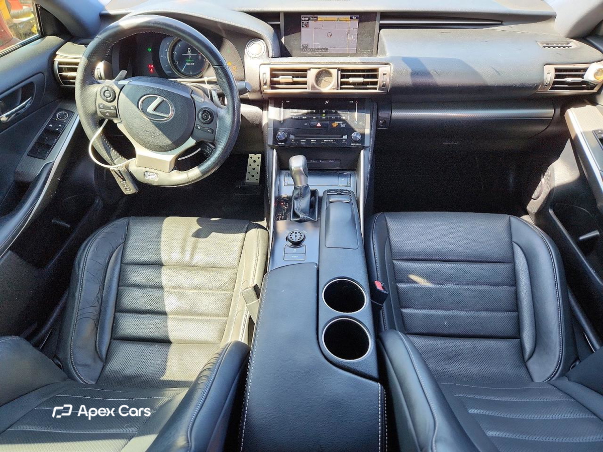 Lexus IS 2014