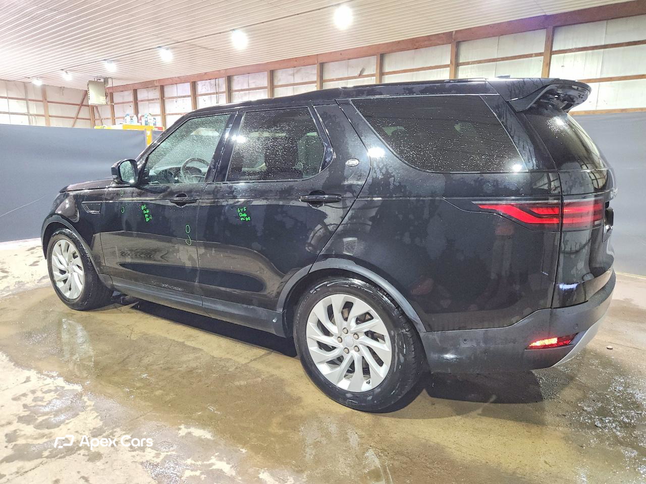 Land Rover Discovery 2024