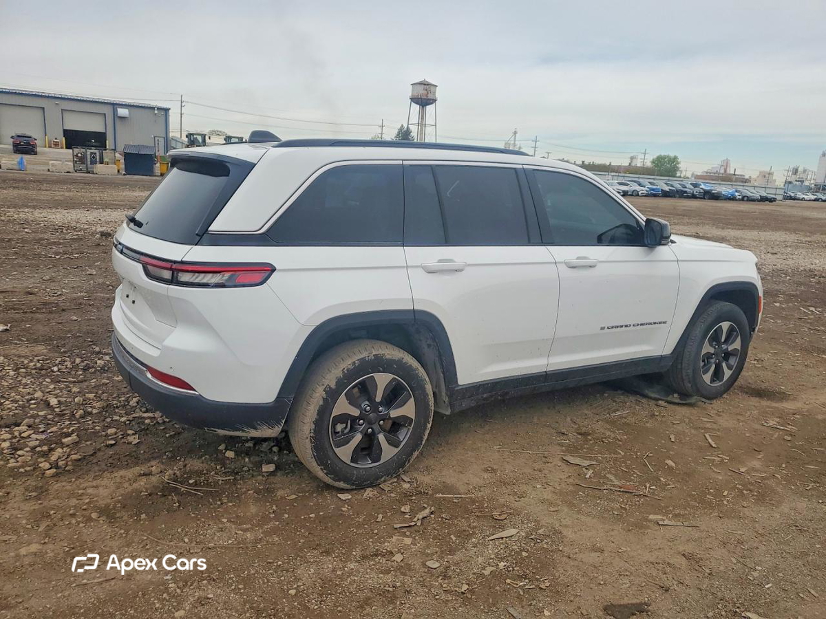 Jeep Cherokee 2024