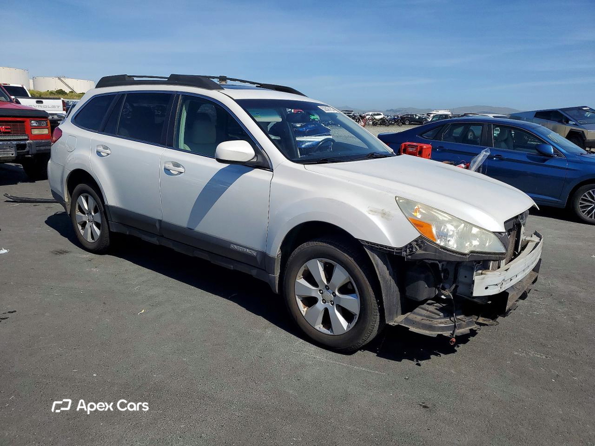 Subaru Outback 2011