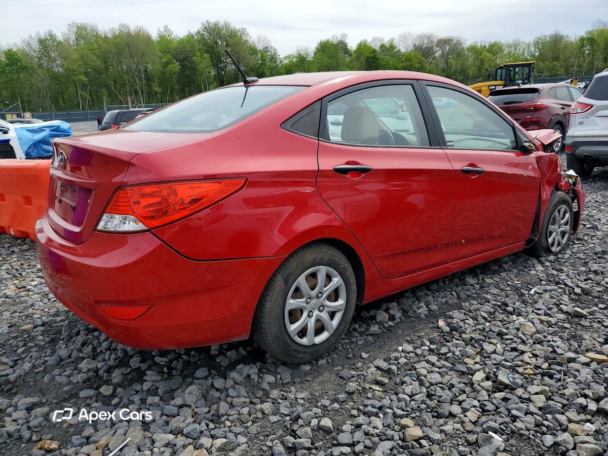 Hyundai Accent 2012