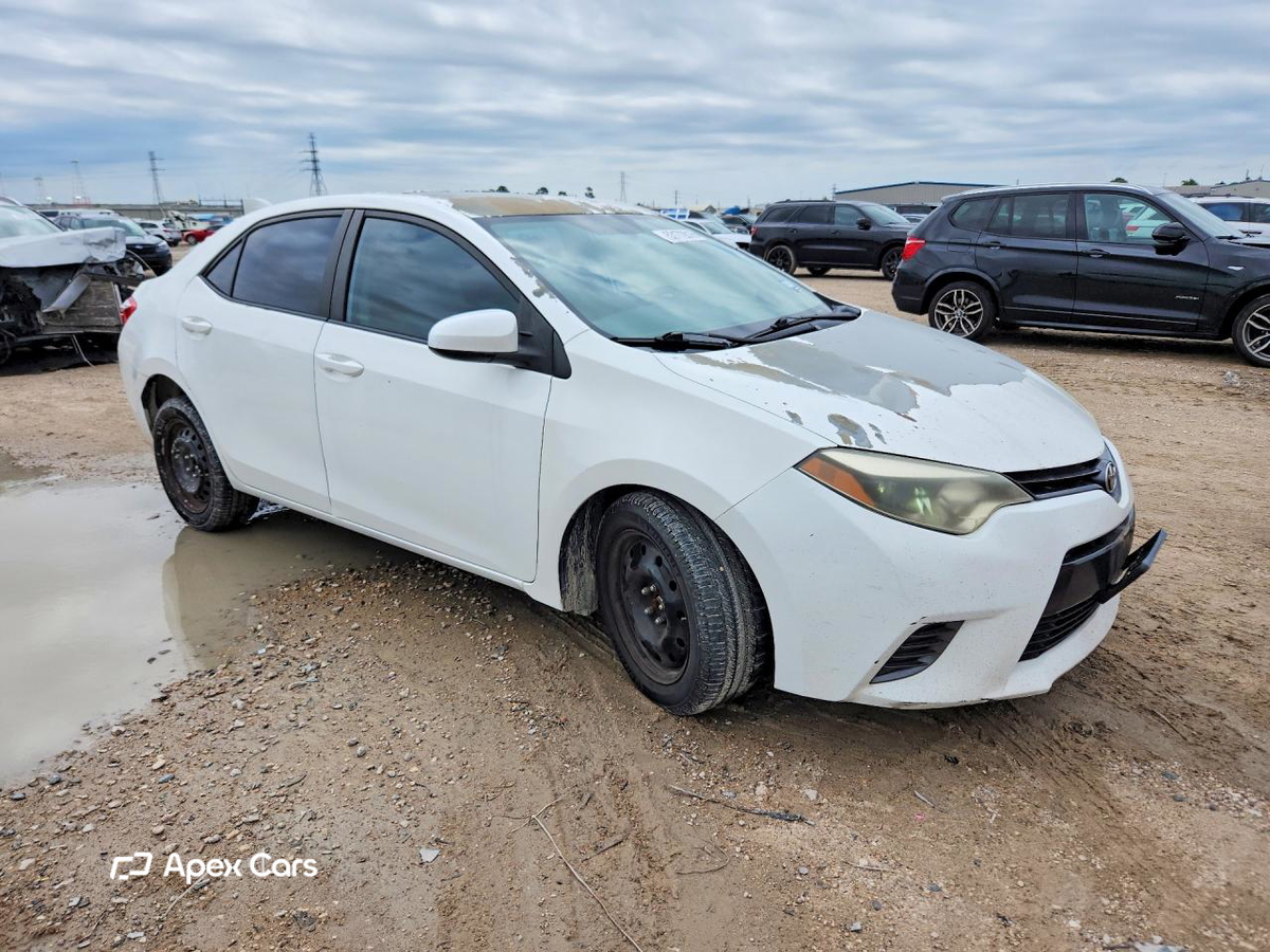 Toyota Corolla 2015