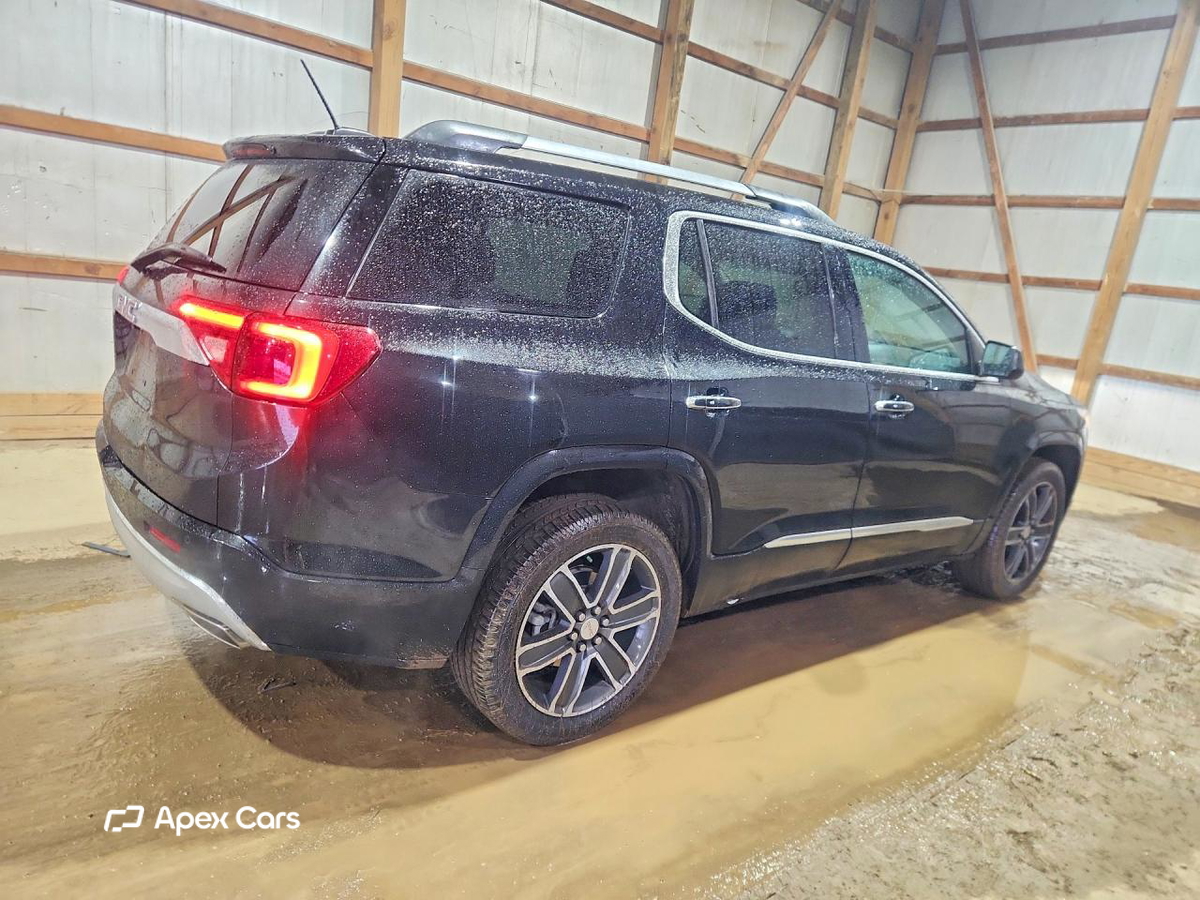 GMC Acadia 2017