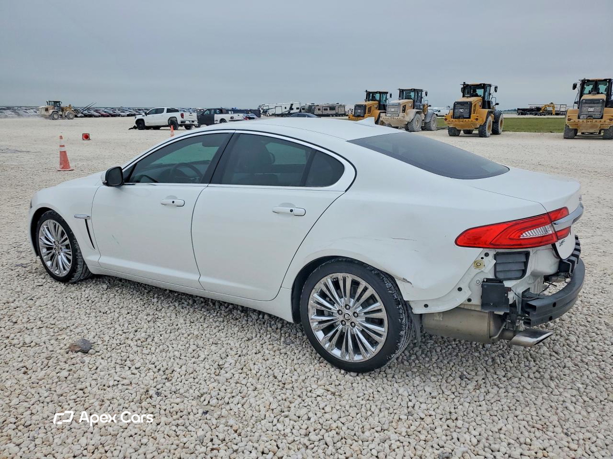 Jaguar XF 2013