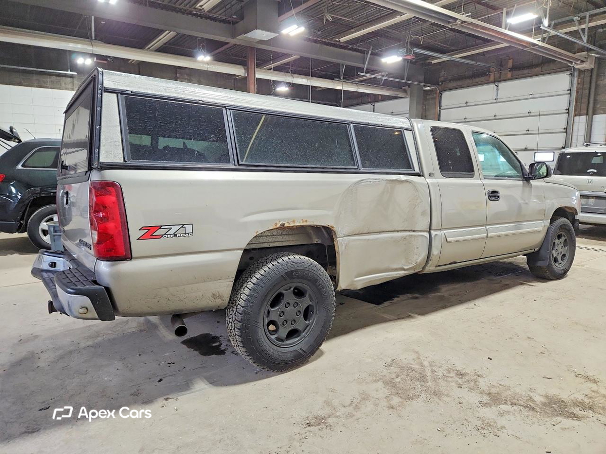 Chevrolet Silverado 2003