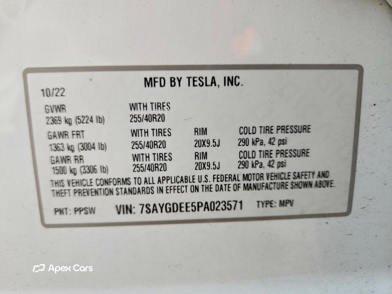 Tesla Model Y 2023